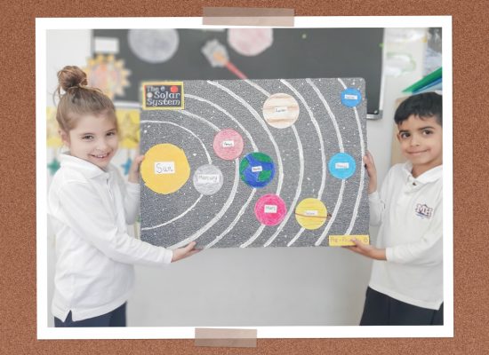 Pre-School – Learning all about the solar system!!🌌Making a model of the solar system all together a d proudly presenting it to all 😊